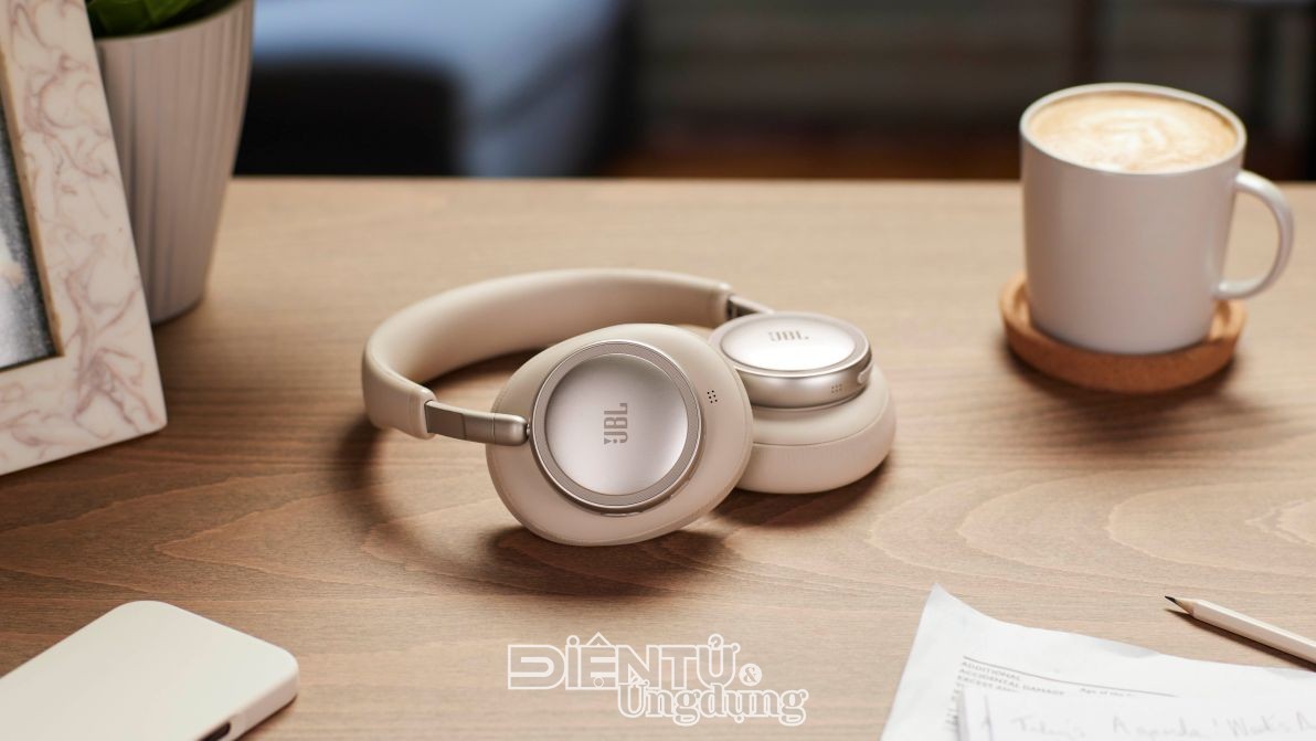 JBL Live 780NC