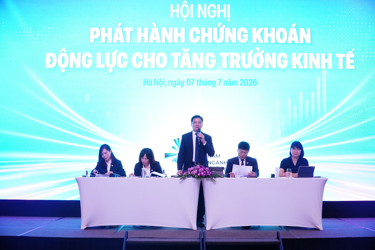 Phó Chủ tịch UBCKNN Hoàng Văn Thu