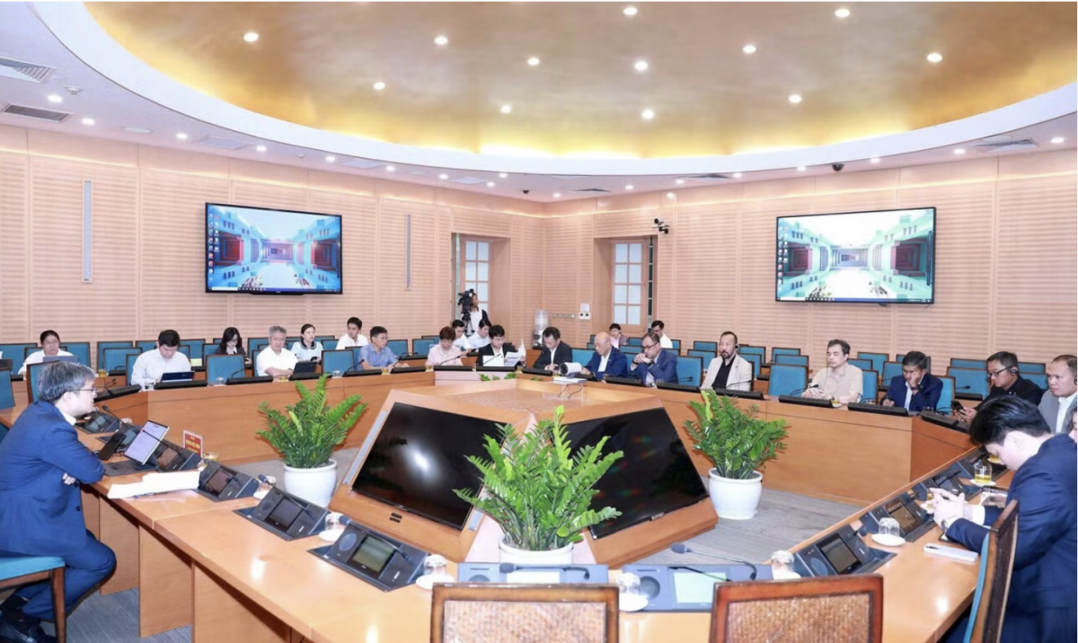 UBND thành phố Hà Nội làm việc với Hưng Yên Group và JLand Group