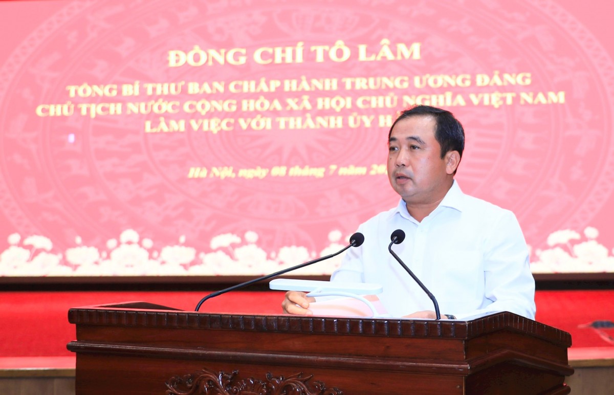 Bí thư Thành ủy Hà Nội Trần Đức Thắng phát biểu tiếp thu ý kiến chỉ đạo của Tổng Bí thư, Chủ tịch nước Tô Lâm. (Ảnh: hanoimoi.vn)