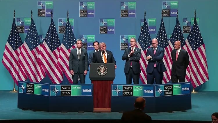 48 giờ NATO cho thấy sức ảnh hưởng của ông Trump