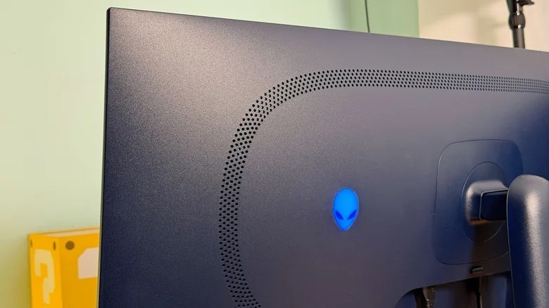 Đánh giá Alienware 34 QD-OLED, màn hình gaming siêu rộng sáng hơn Đánh giá Alienware 34 QD-OLED, màn hình gaming siêu rộng sáng hơn