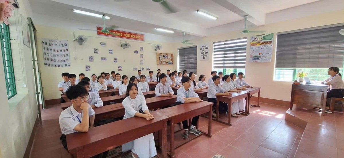 Hạn chót 30/8/2026: Cả nước sắp xếp lại trường công lập, giảm 30% đầu mối Hạn chót 30/8/2026: Cả nước sắp xếp lại trường công lập, giảm 30% đầu mối