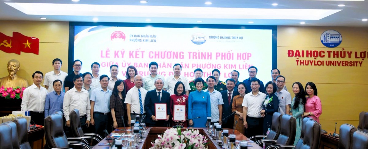 Đại diện các đơn vị tham gia Lễ ký kết. Ảnh Phường Kim Liên Đại diện các đơn vị tham gia Lễ ký kết. Ảnh Phường Kim Liên