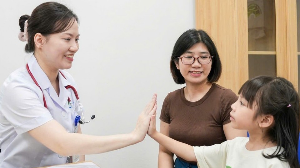 Từ tháng 7/2026, trẻ dưới 6 tuổi được khám sức khỏe định kỳ miễn phí