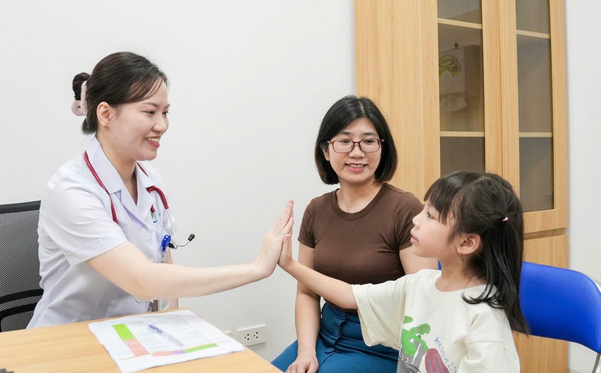 Cha mẹ lưu ý: Từ tháng 7/2026, trẻ dưới 6 tuổi được khám sức khỏe định kỳ miễn phí
