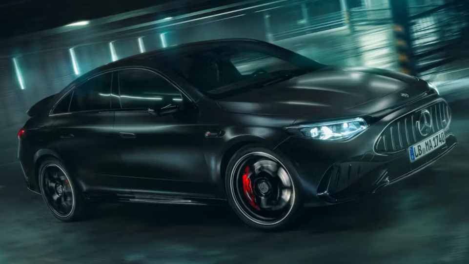 Mercedes-AMG CLA 45 4MATIC+ 2027 sở hữu thân xe sedan thể thao kết hợp nhiều giải pháp khí động học. Ảnh: Mercedes-Benz