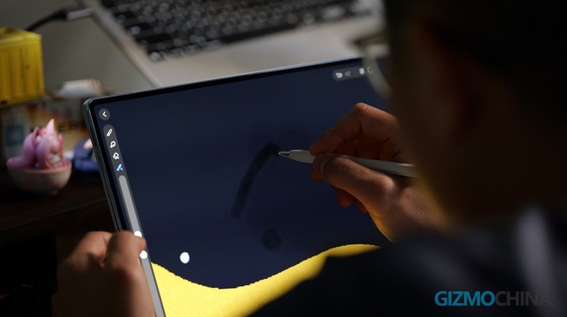 Đánh giá Huawei MatePad Pro Max (2026): Siêu mỏng nhẹ, màn hình đẹp mê ly