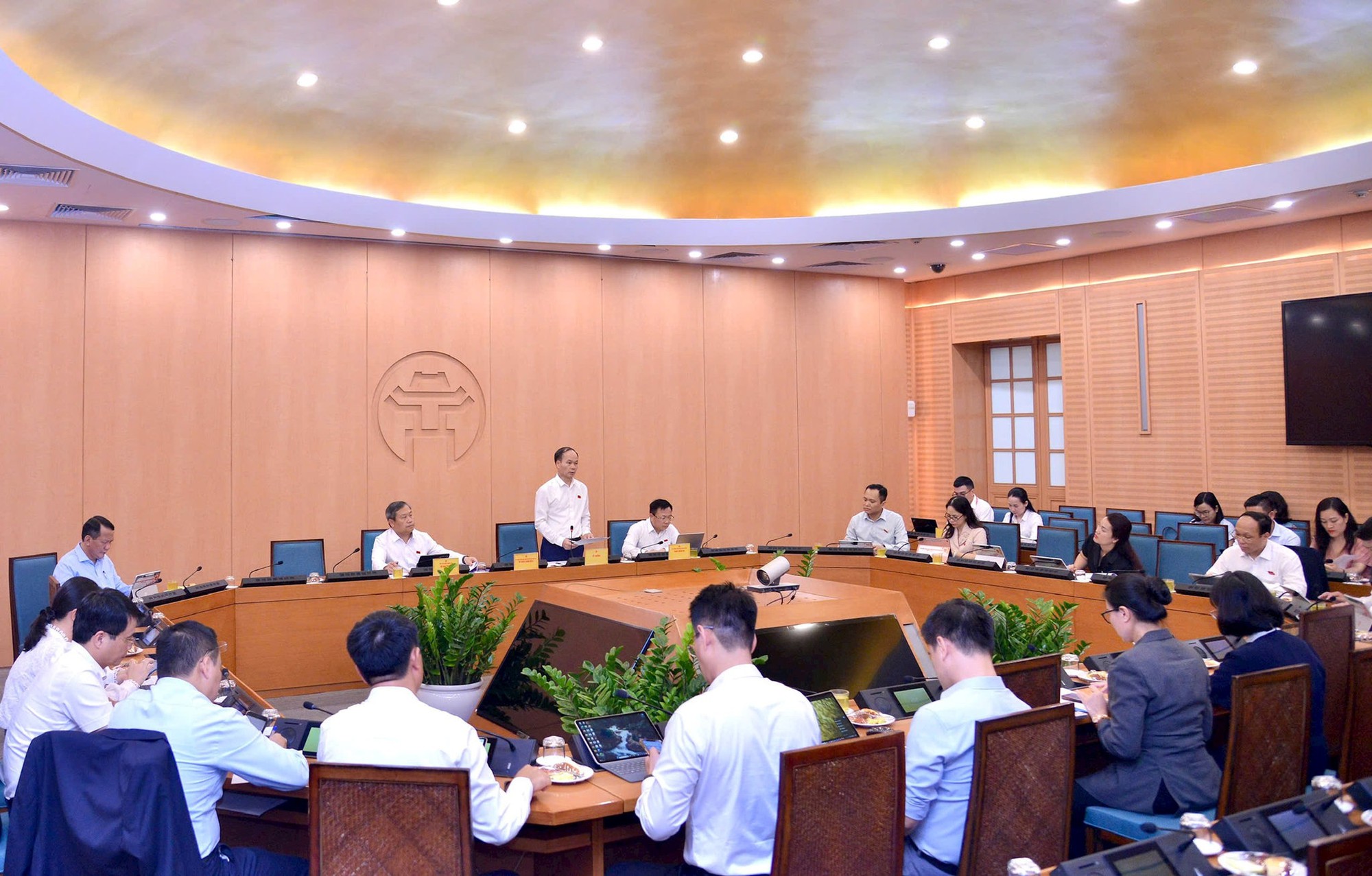 Hà Nội có đủ cơ sở hiện thực hóa mục tiêu tăng trưởng 11%- Ảnh 1. Hà Nội có đủ cơ sở hiện thực hóa mục tiêu tăng trưởng 11%- Ảnh 1.