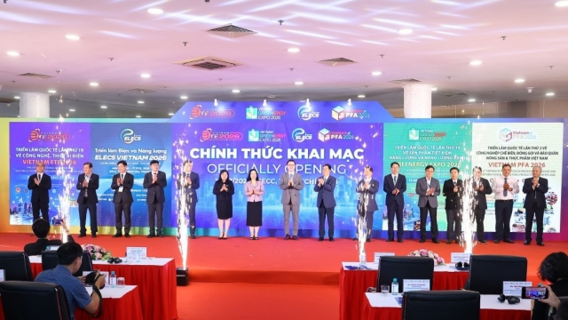 Khai mạc chuỗi triển lãm năng lượng xanh và thiết bị điện