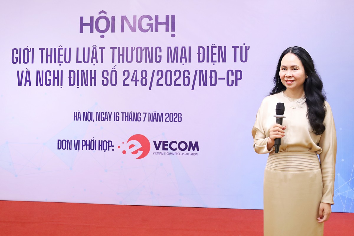 Luật Thương mại điện tử có nhiều quy định mới về định danh người bán và livestream Luật Thương mại điện tử có nhiều quy định mới về định danh người bán và livestream