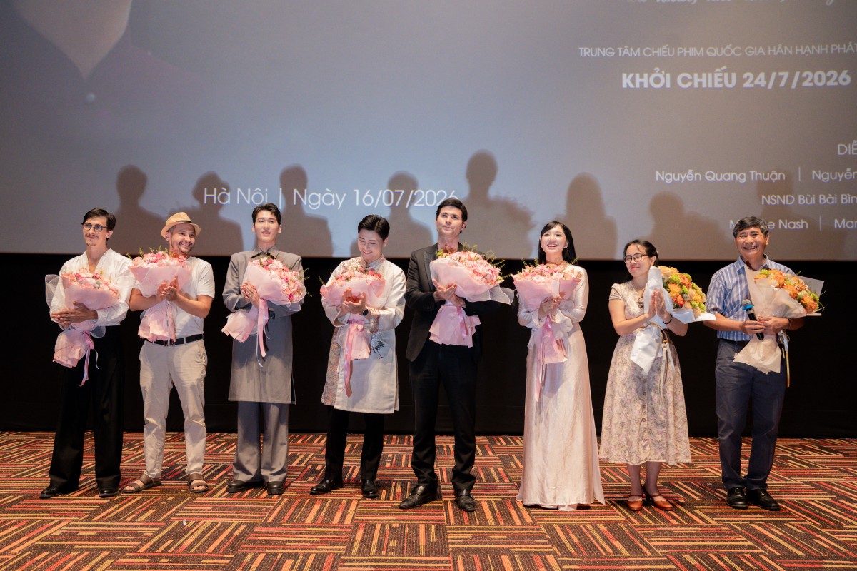 Ra mắt phim điện ảnh lịch sử Thanh âm vượt đại dương, tái hiện khí phách người tù Côn Đảo Ra mắt phim điện ảnh lịch sử Thanh âm vượt đại dương, tái hiện khí phách người tù Côn Đảo