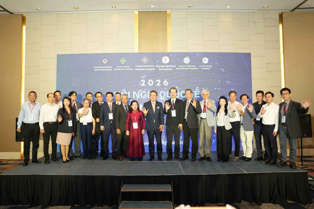 Nhiều công nghệ điều trị ung thư tiên tiến được giới thiệu tại Hội thảo Quốc tế về Điều trị Ung thư 2026 Nhiều công nghệ điều trị ung thư tiên tiến được giới thiệu tại Hội thảo Quốc tế về Điều trị Ung thư 2026