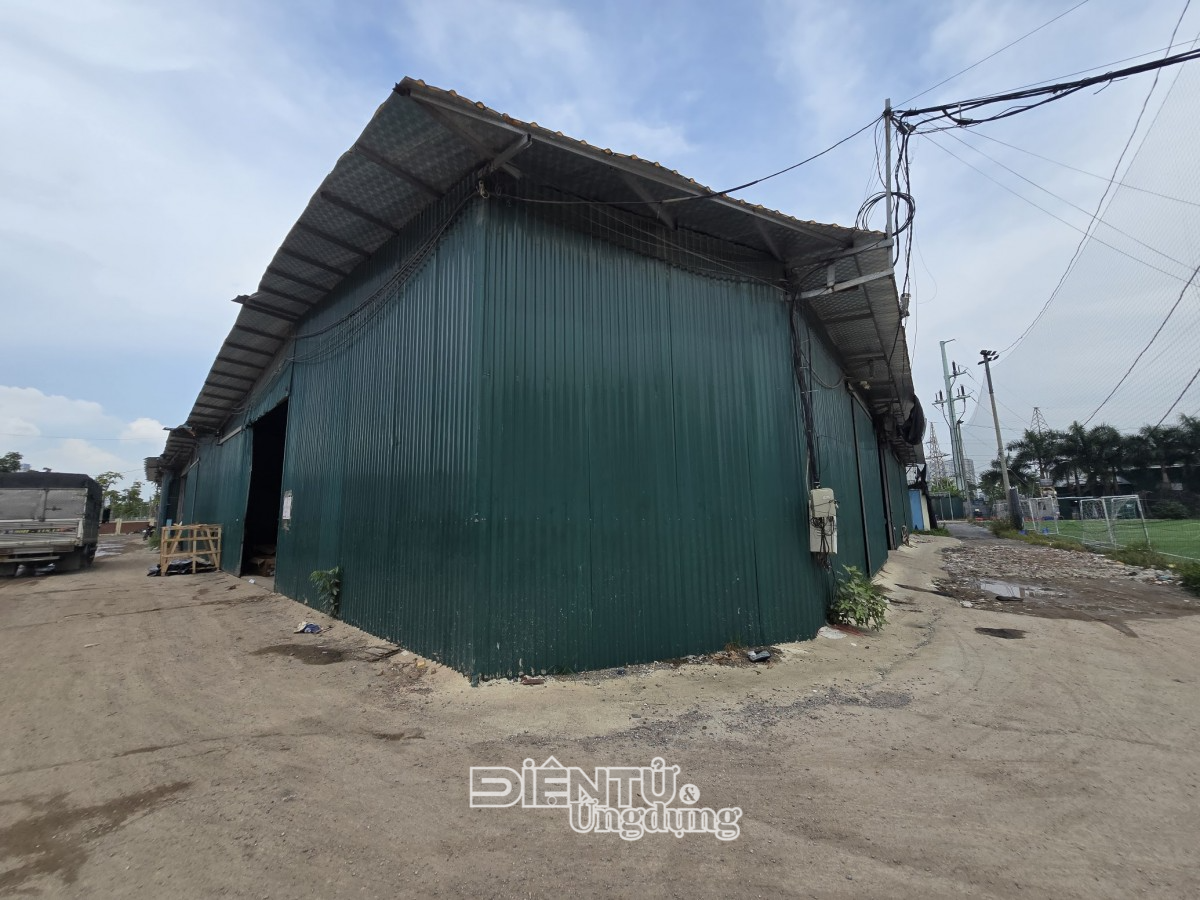 Hà Nội cưỡng chế công trình trái phép, đẩy mạnh quản lý xây dựng bằng dữ liệu số Hà Nội cưỡng chế công trình trái phép, đẩy mạnh quản lý xây dựng bằng dữ liệu số