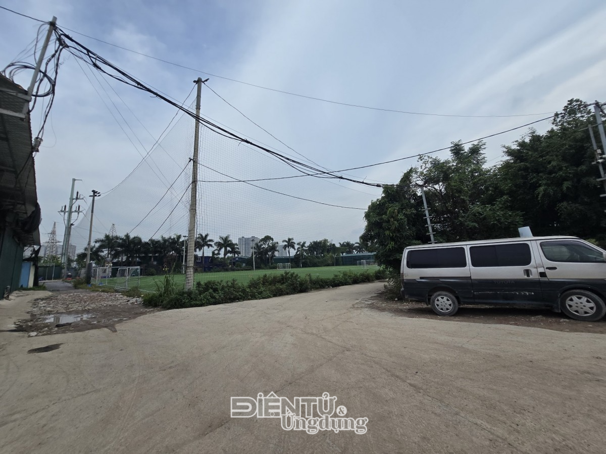 Khu vực này nằm gần nơi từng xảy ra vụ cháy gần Bệnh viện K, qua đó cho thấy tầm quan trọng của việc tuân thủ các quy định về phòng cháy, chữa cháy và ứng dụng công nghệ cảnh báo sớm. Khu vực này nằm gần nơi từng xảy ra vụ cháy gần Bệnh viện K, qua đó cho thấy tầm quan trọng của việc tuân thủ các quy định về phòng cháy, chữa cháy và ứng dụng công nghệ cảnh báo sớm.