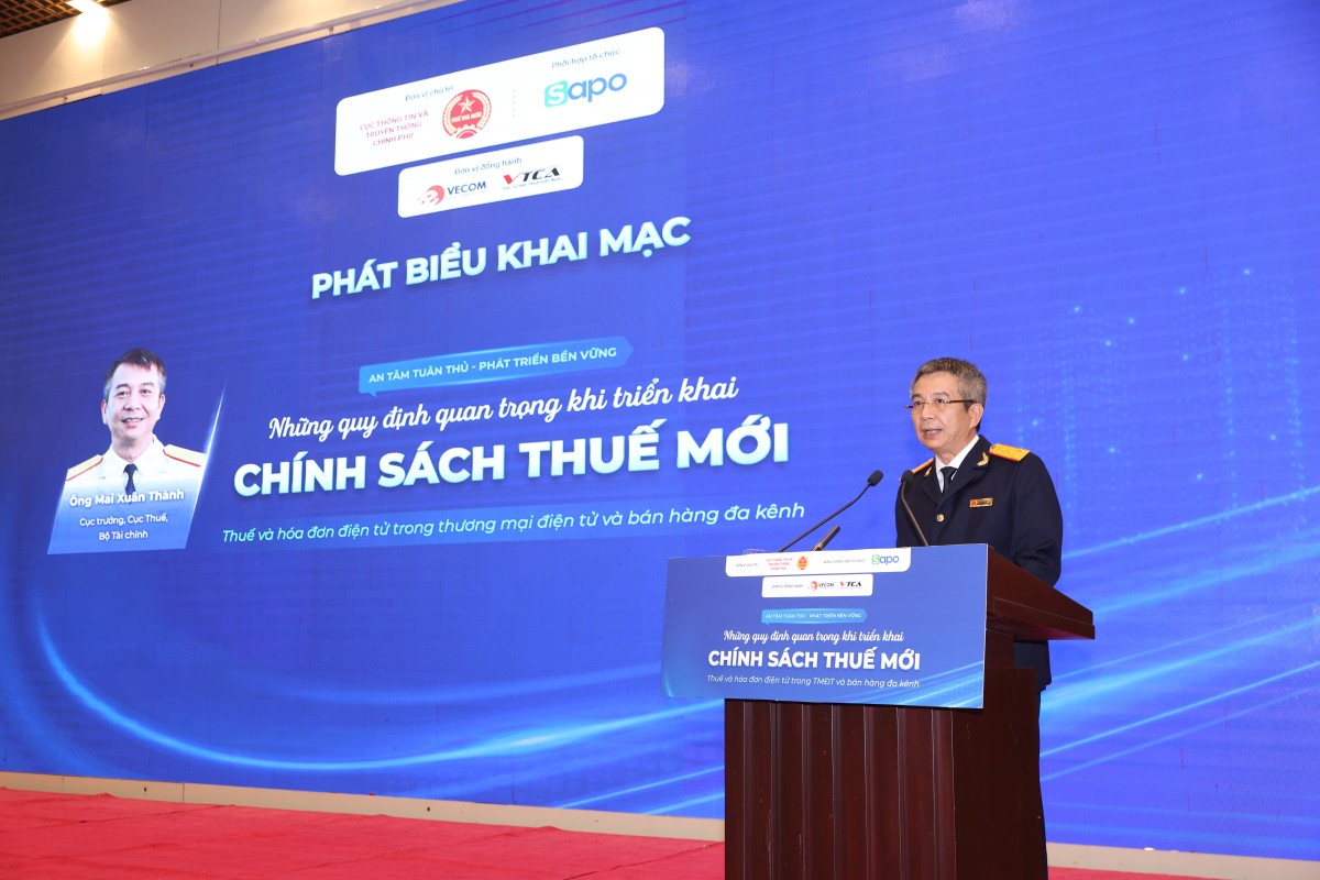 Chuyển tư duy từ quản lý hành chính sang phục vụ, hỗ trợ và đồng hành với người nộp thuế Chuyển tư duy từ quản lý hành chính sang phục vụ, hỗ trợ và đồng hành với người nộp thuế