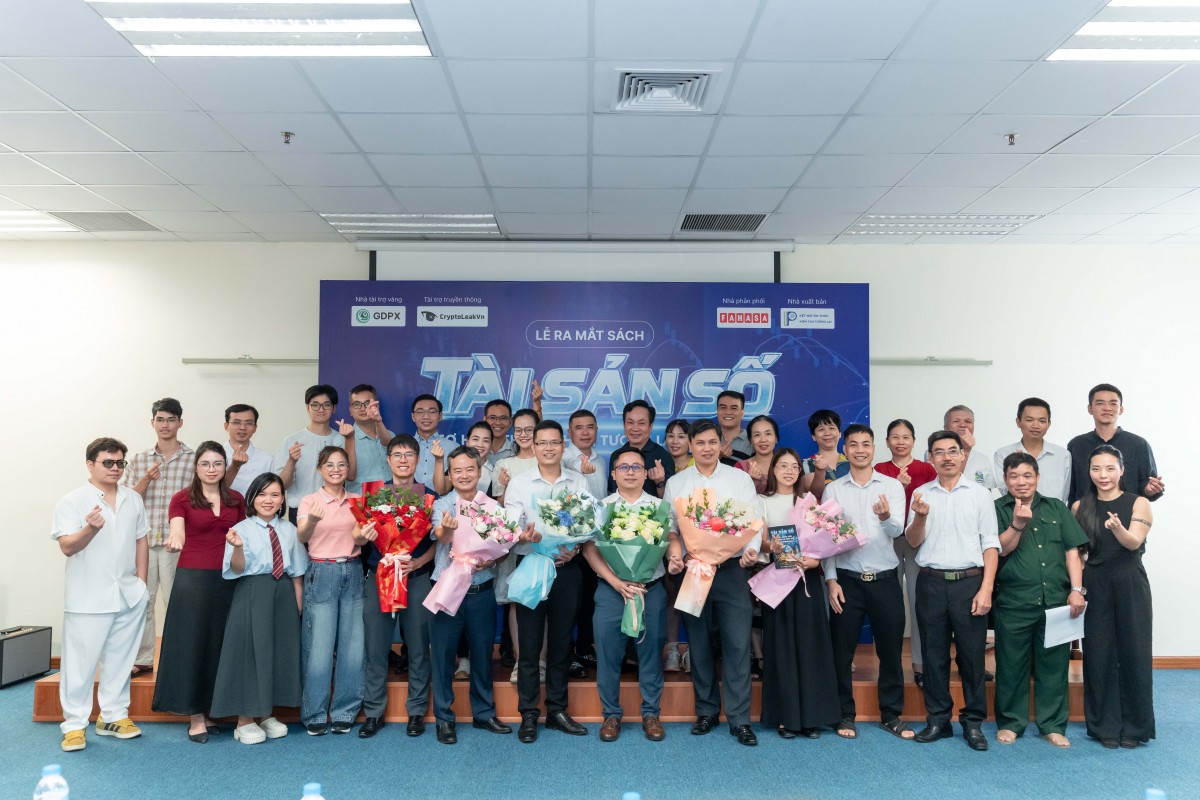 Ra mắt sách “Tài sản số - Cơ hội, Thách thức và Tương lai rộng mở”, giải mã xu hướng kinh tế số Ra mắt sách “Tài sản số - Cơ hội, Thách thức và Tương lai rộng mở”, giải mã xu hướng kinh tế số