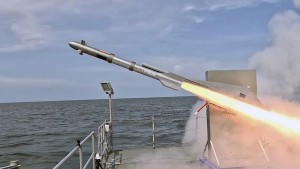 Mỹ trình làng máy bay đánh chặn UAV siêu thanh giá dưới 100.000 USD