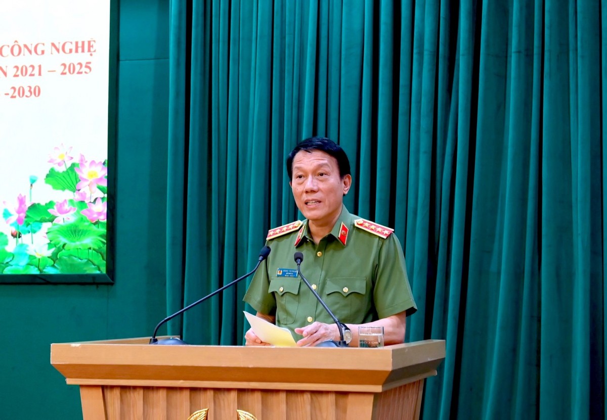 Đại tướng Lương Tam Quang ghi nhận, đánh giá cao, biểu dương những kết quả đạt được trong thực hiện Chương trình phối hợp giữa hai Bộ giai đoạn 2021 - 2025. Đại tướng Lương Tam Quang ghi nhận, đánh giá cao, biểu dương những kết quả đạt được trong thực hiện Chương trình phối hợp giữa hai Bộ giai đoạn 2021 - 2025.