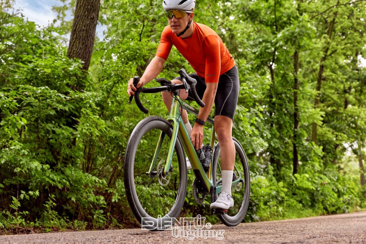 Garmin chính thức tham gia cuộc đua vòng đeo tay thông minh Garmin chính thức tham gia cuộc đua vòng đeo tay thông minh