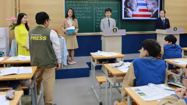 Bộ GD&ĐT đề xuất cấm dạy trước chương trình dưới danh nghĩa tăng cường