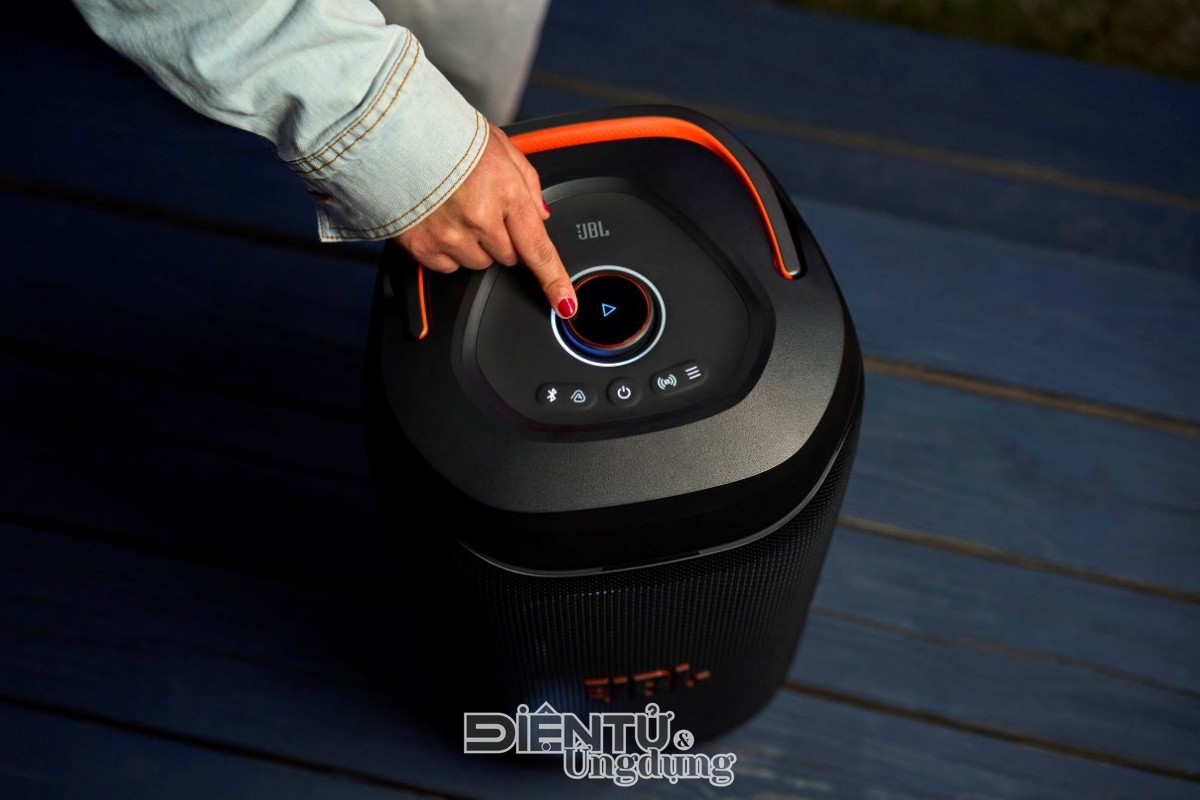 JBL PartyBox 130 JBL PartyBox 130