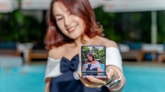 Galaxy Z Flip8: thay đổi ít, trải nghiệm nhiều