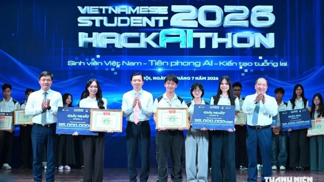 Trao giải Vietnamese Student HackAIthon 2026: Vinh danh những tài năng trẻ sáng tạo bằng AI