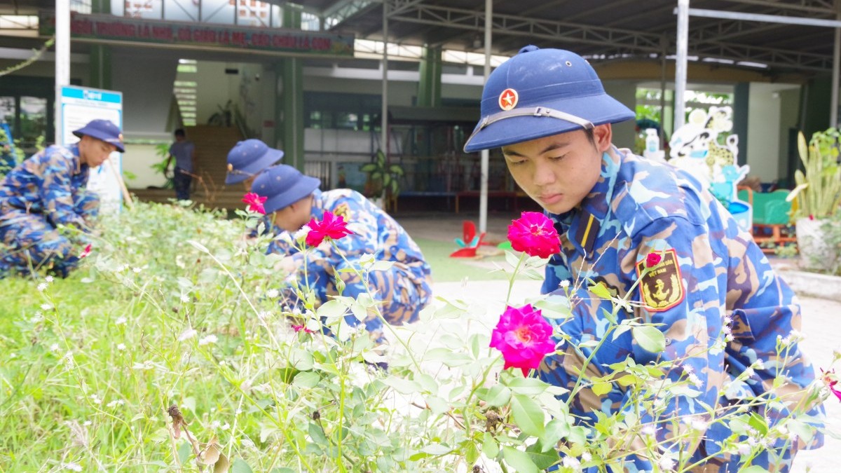 Binh nhất Nguyễn Lê Thành Triết: Từ cậu bé mồ côi đến học viên Học viện Hải quân bằng nghị lực vượt khó