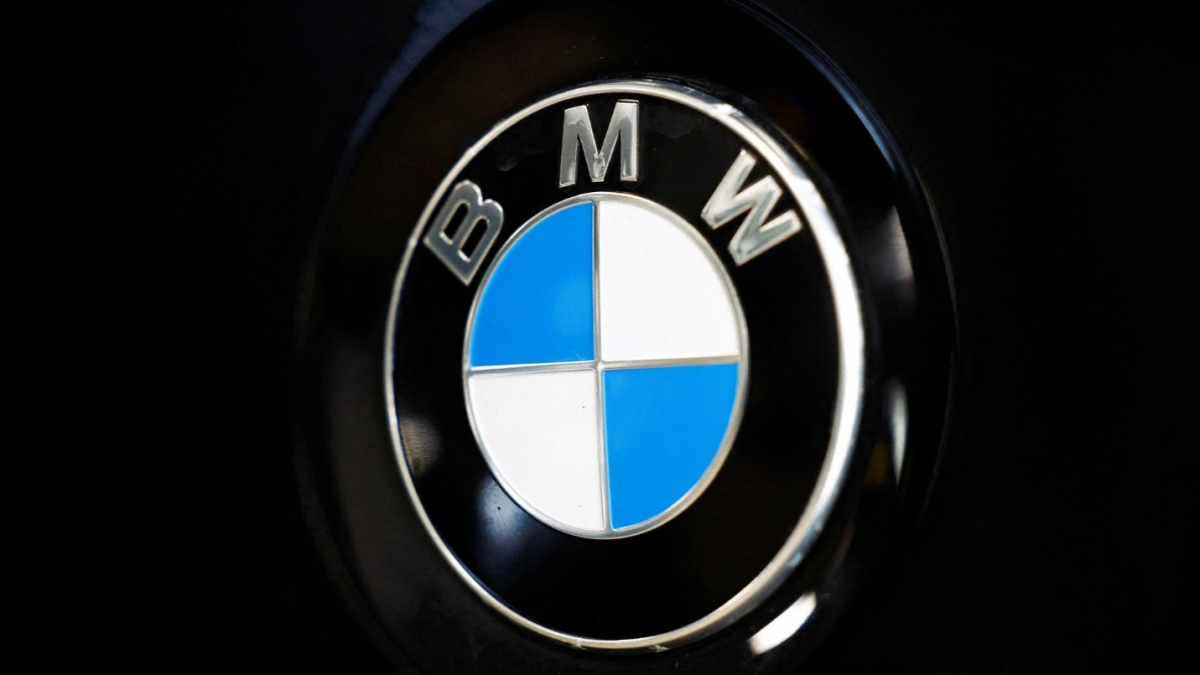 BMW từng triệu hồi 29.119 xe hybrid sạc ngoài tại Mỹ sau khi phát hiện bộ đề. Ảnh: VOH
