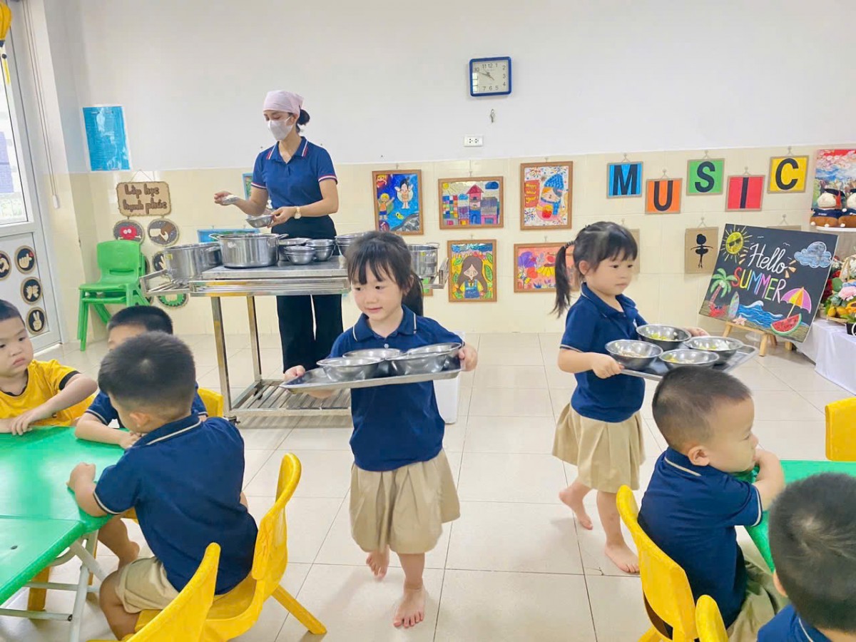 Hà Nội số hóa quản lý bữa ăn học đường, phụ huynh giám sát qua HanoiCheck