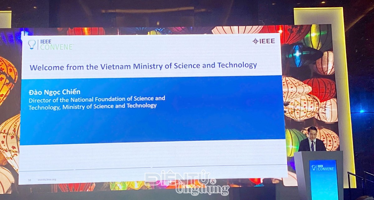 Ông Đào Ngọc Chiến Giám đốc Quỹ Phát triển Khoa học Công nghệ Quốc gia phát biểu tại IEEE Convene 2026