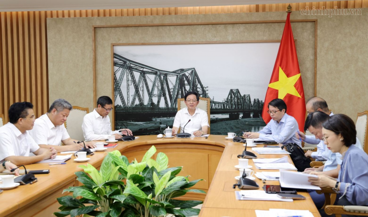 Phó Thủ tướng Hồ Quốc Dũng chủ trì cuộc họp về việc thành lập Khu Công nghệ cao của tỉnh Hưng Yên
