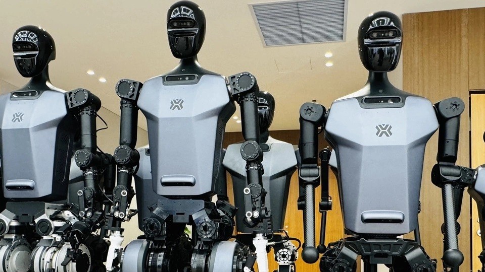 Mỹ cấm nhập khẩu robot hình người từ Trung Quốc để siết chuỗi cung ứng AI