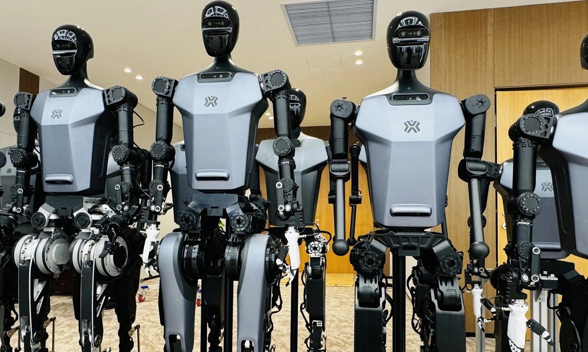 Mỹ cấm nhập khẩu robot hình người từ Trung Quốc để siết chuỗi cung ứng AI Mỹ cấm nhập khẩu robot hình người từ Trung Quốc để siết chuỗi cung ứng AI