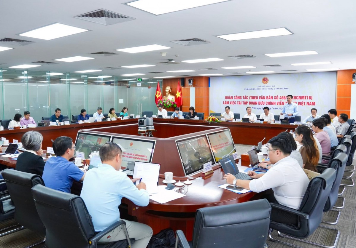 Toàn cảnh buổi làm việc tại VNPT. Toàn cảnh buổi làm việc tại VNPT.