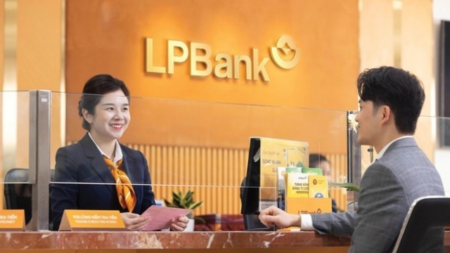 LPBank lãi trước thuế 5.973 tỷ đồng nửa đầu năm, tiền gửi không kỳ hạn giảm tỷ trọng