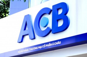 Lợi nhuận quý II của ACB giảm 588 tỷ đồng, nợ cần chú ý tăng gần gấp đôi