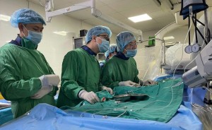 Bệnh viện Thanh Nhàn cầm máu thành công cho bệnh nhân ung thư đại tràng giai đoạn cuối
