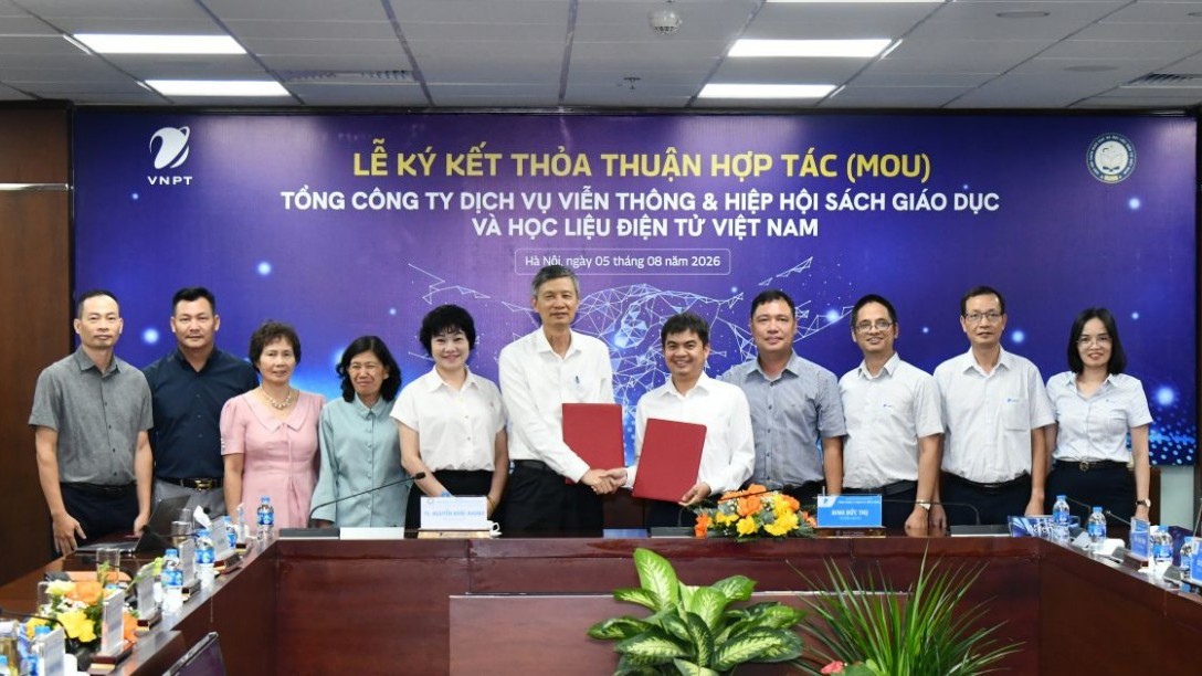 VNPT VinaPhone và VAEDR hợp tác phát triển hệ sinh thái học liệu số