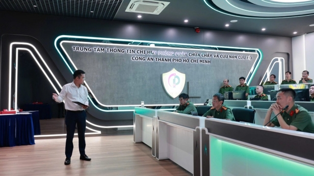 TP.HCM ra mắt Trung tâm tác chiến điện tử 114, số hóa quy trình chữa cháy