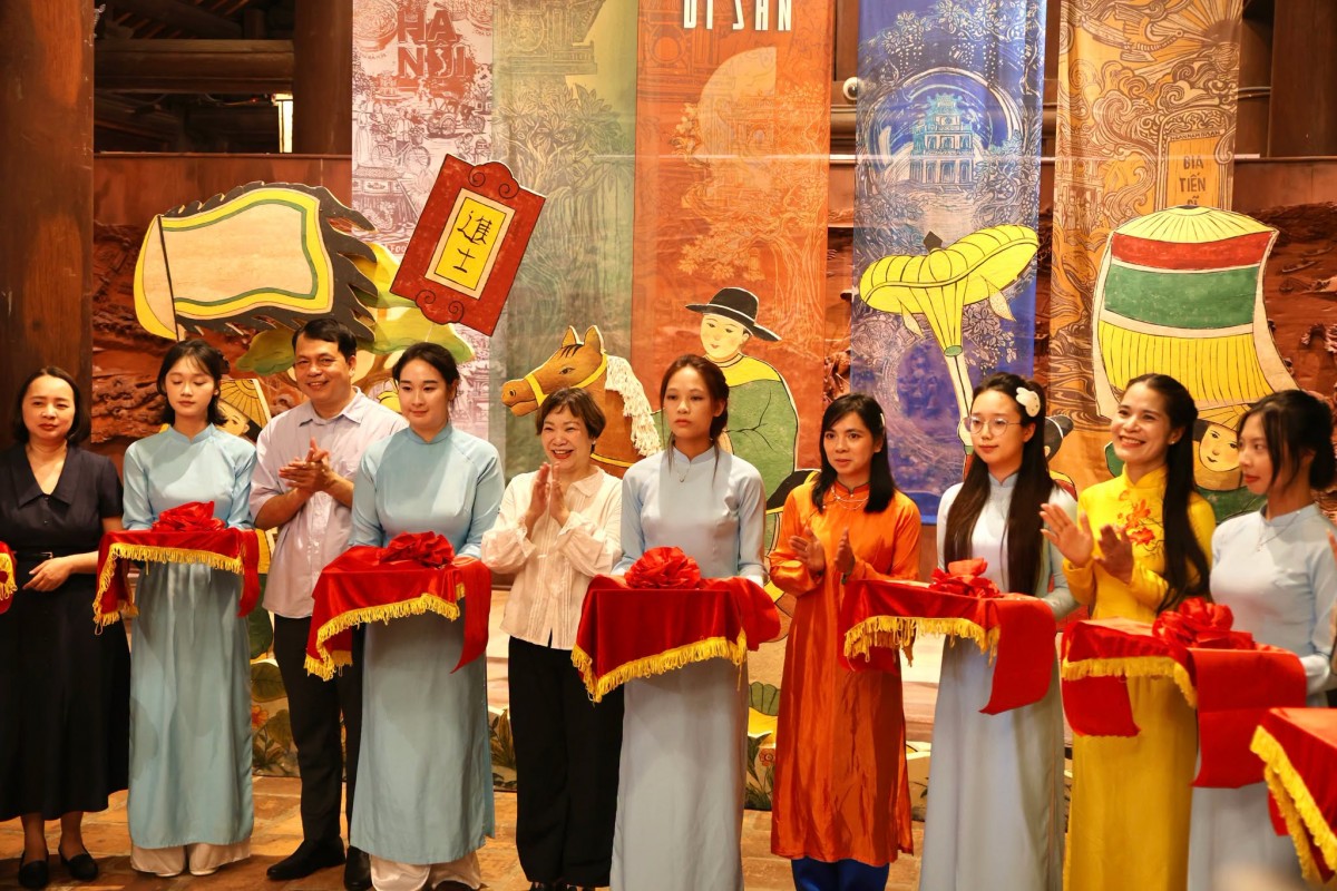 Hơn 120 tác phẩm nghệ thuật kể chuyện di sản Việt Nam tại Văn Miếu – Quốc Tử Giám