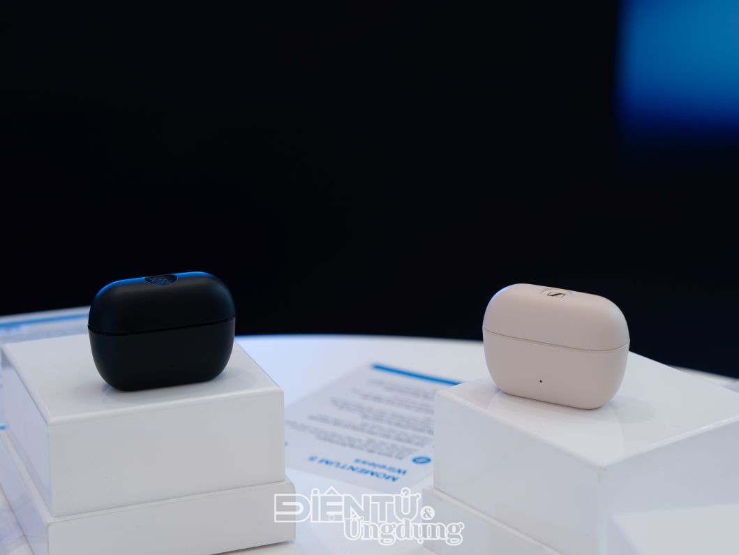 MOMENTUM 5 Wireless,