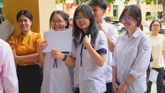 Điểm chuẩn đại học 2026: Nhóm ngành kỹ thuật, công nghệ tiếp tục 