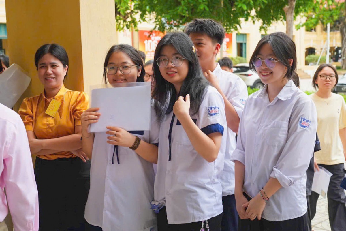 Điểm chuẩn đại học 2026: Nhóm ngành kỹ thuật, công nghệ tiếp tục “tăng nhiệt” Điểm chuẩn đại học 2026: Nhóm ngành kỹ thuật, công nghệ tiếp tục “tăng nhiệt”