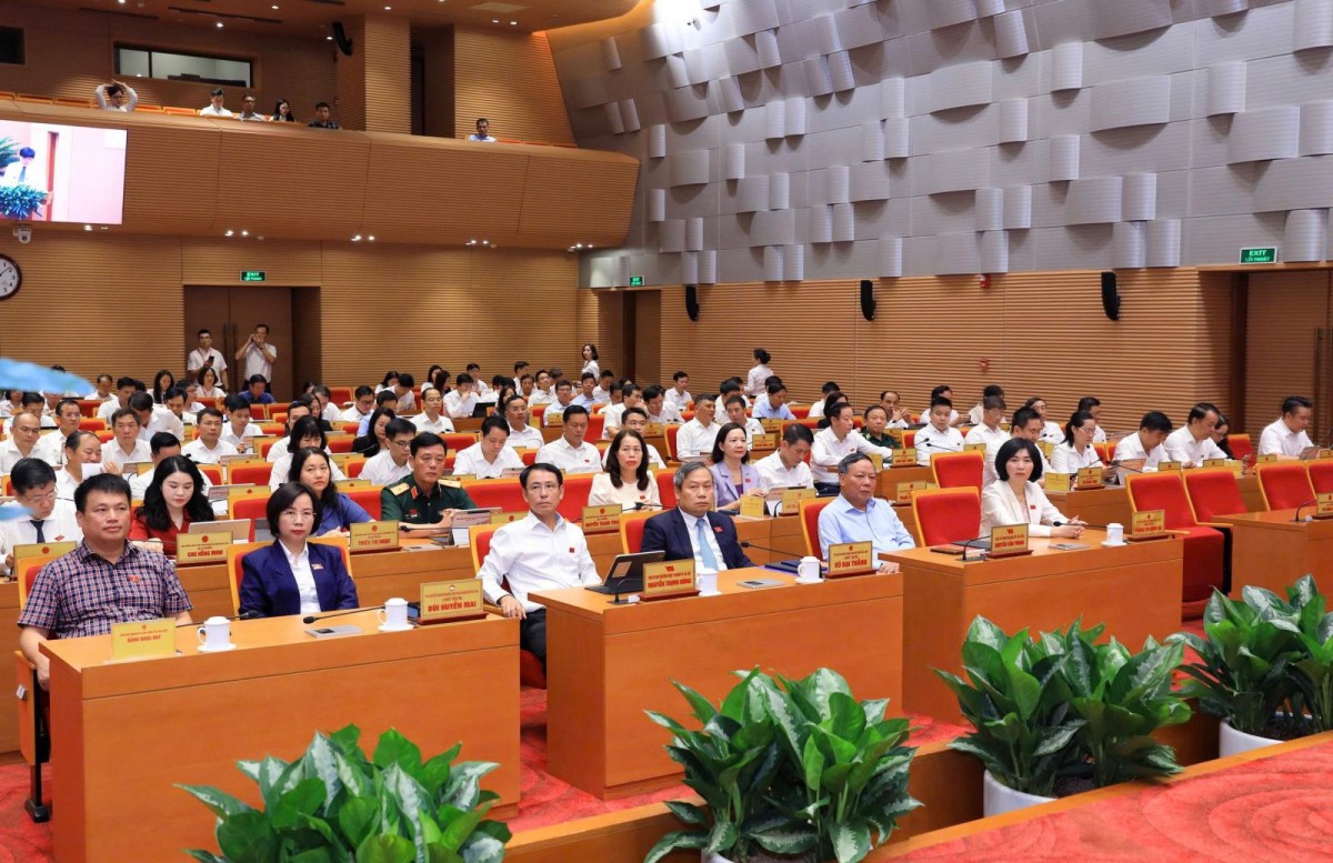Đại biểu dự kỳ họp thứ 6 HĐND TP Hà Nội khóa XVII Đại biểu dự kỳ họp thứ 6 HĐND TP Hà Nội khóa XVII