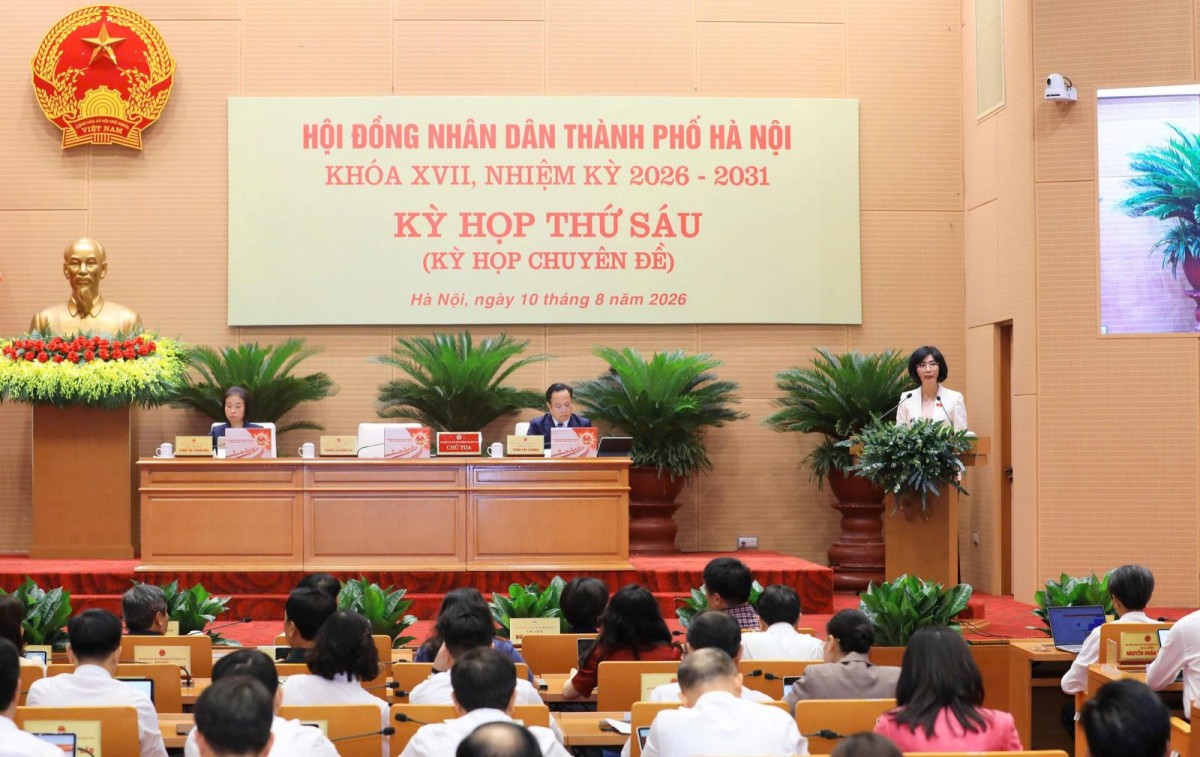 Chủ tịch HĐND TP Hà Nội phát biểu khai mạc kỳ họp thứ 6. Chủ tịch HĐND TP Hà Nội phát biểu khai mạc kỳ họp thứ 6.