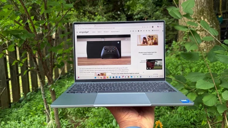 Đánh giá Dell XPS 13 2026: So kè MacBook Neo nhưng hụt hơi vì RAM 8GB