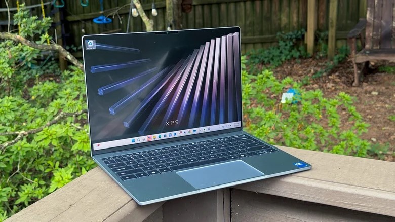 Đánh giá Dell XPS 13 2026: So kè MacBook Neo nhưng hụt hơi vì RAM 8GB
