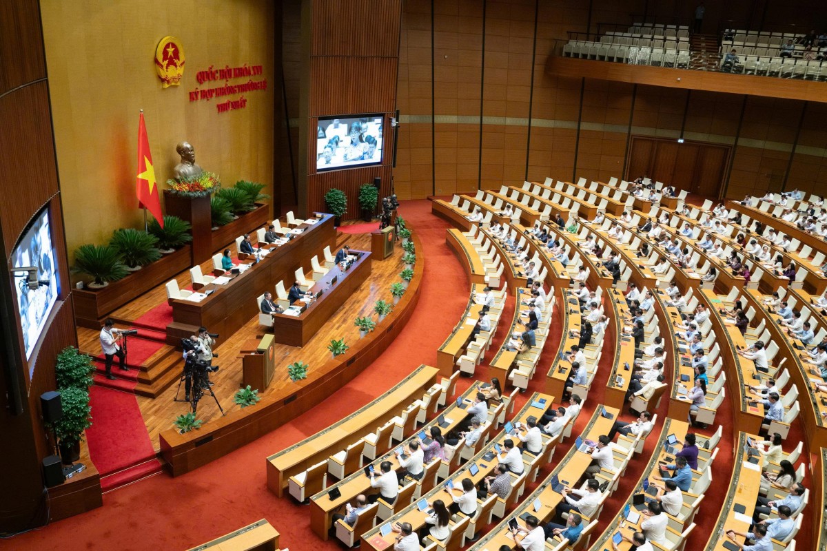 Toàn cảnh phiên thảo luận (quochoi.vn).